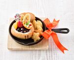 Kirby Cafe Waddle Dee also love it Chefs menu chocolate stew in bread bowl.jpg