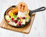 Kirby Cafe Chef Kawasakis Frying Pan Parfait.jpg