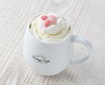 Kirby Cafe Cafe au lait with Kirby marshmallow alt.jpg